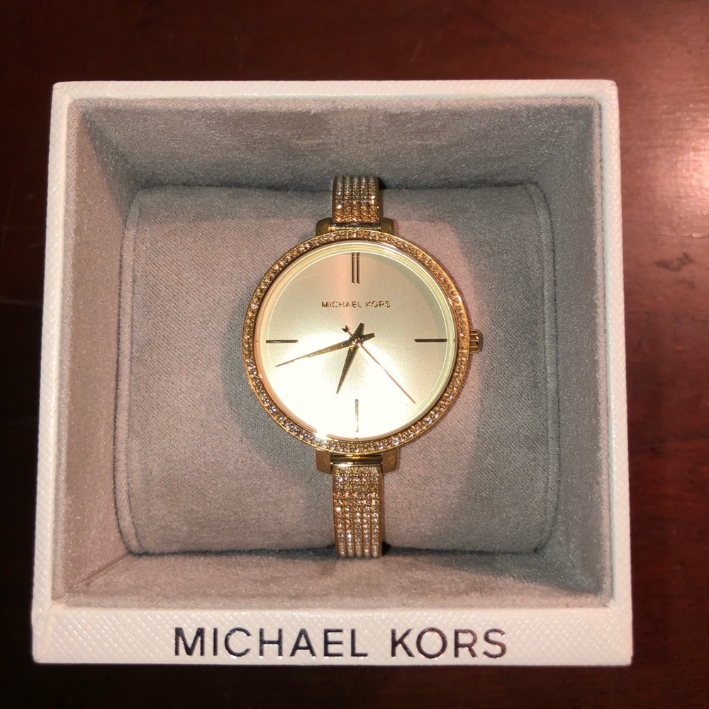 Micheal Kors Gold Tone Watch